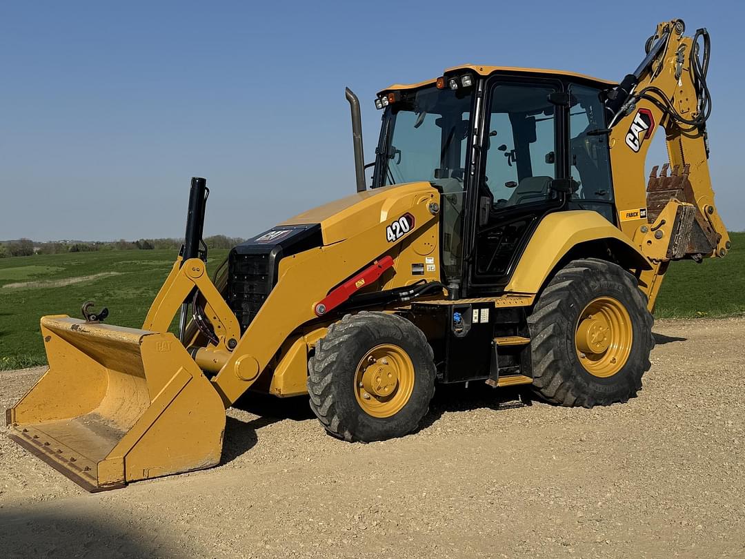 Image of Caterpillar 420 Primary image