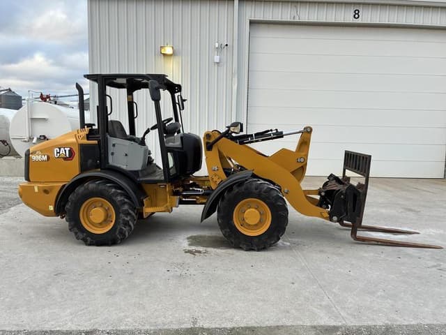 Image of Caterpillar 906M equipment image 1