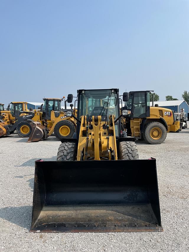 Image of Caterpillar 906M equipment image 4