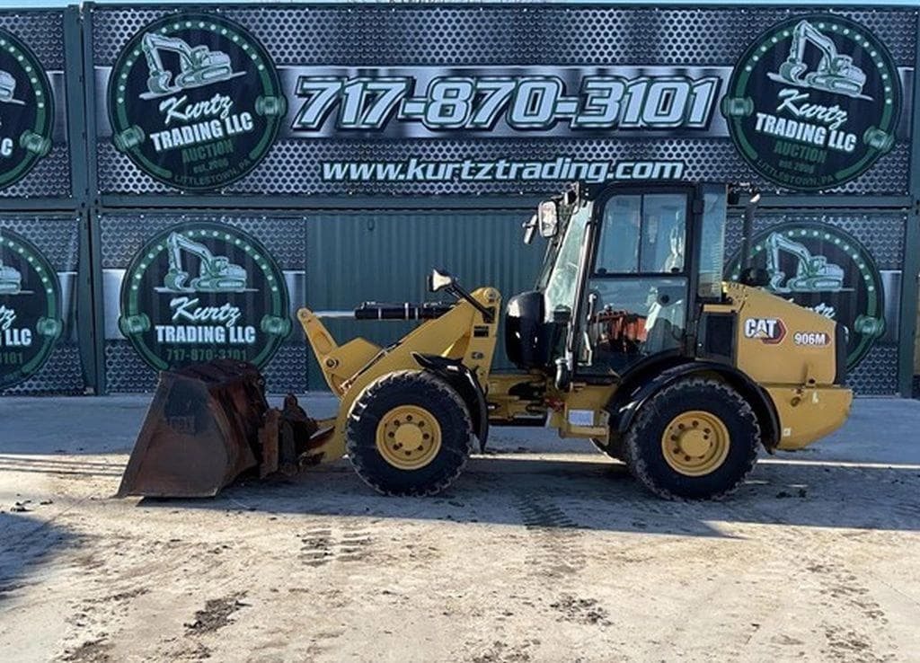 Image of Caterpillar 906M Primary image