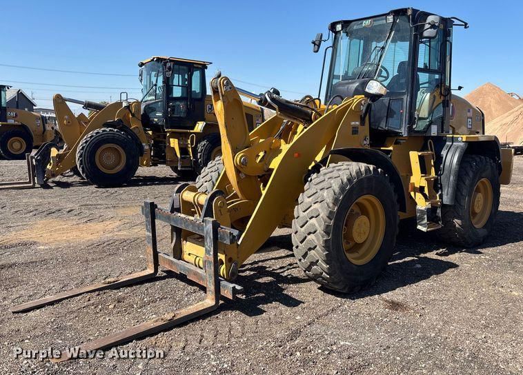 2021 Caterpillar 920 Equipment Image0
