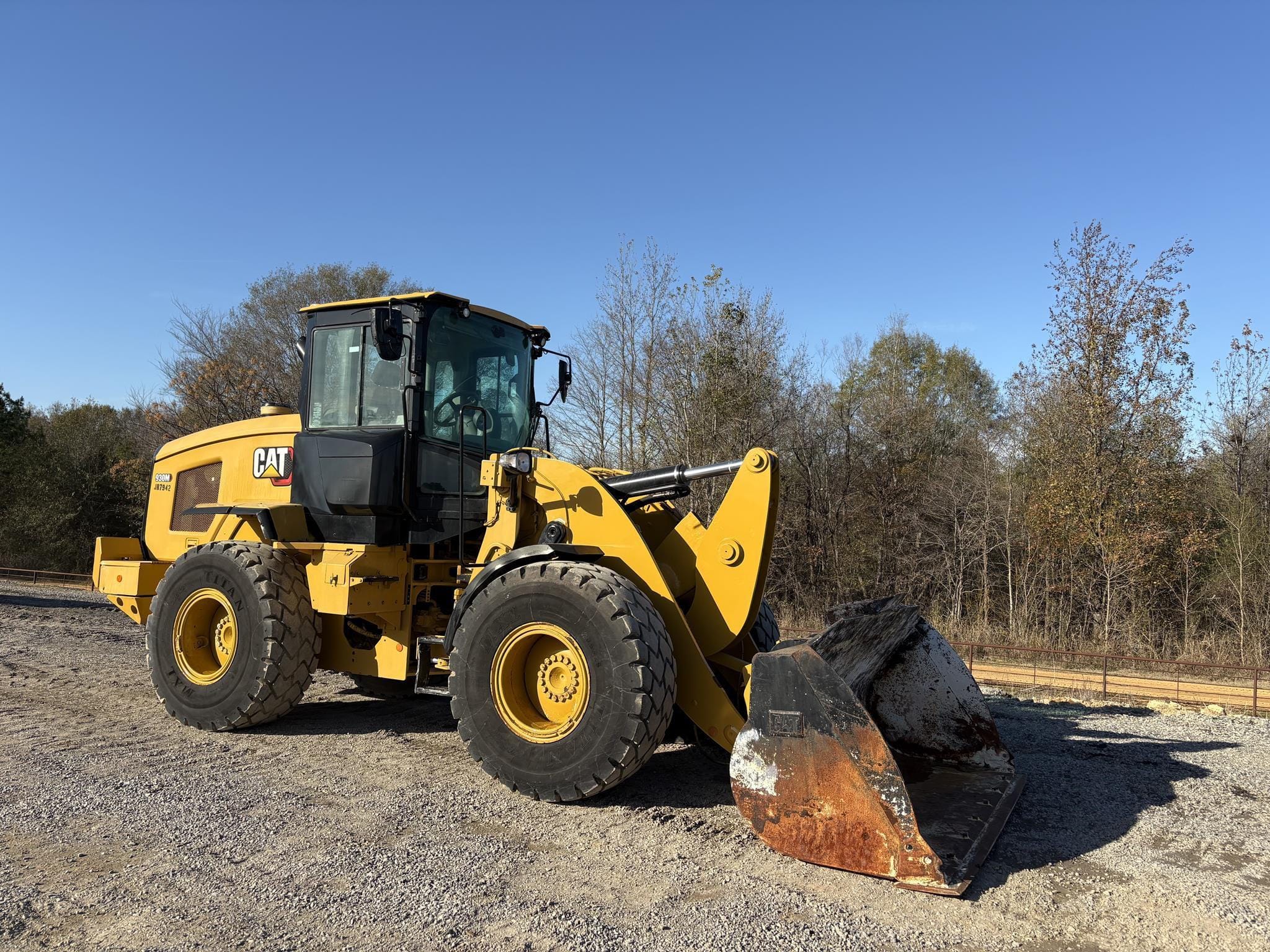 2021 Caterpillar 930M Equipment Image0