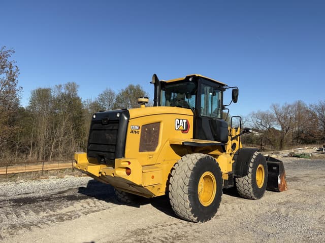 Image of Caterpillar 930M equipment image 3