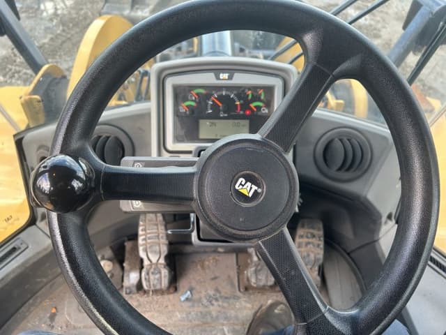 Image of Caterpillar 962M equipment image 1