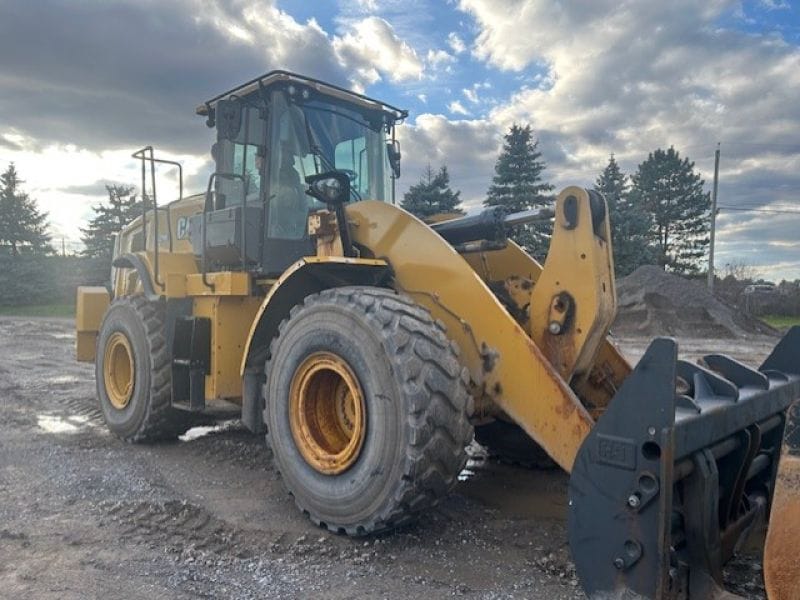 2021 Caterpillar 962M Equipment Image0