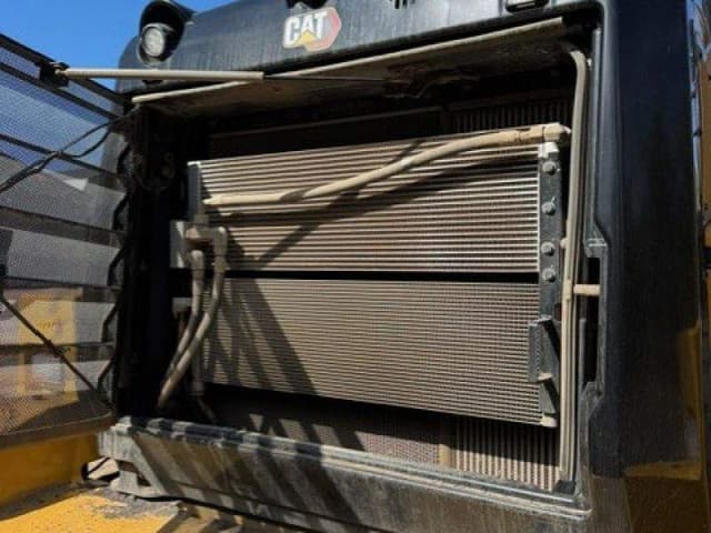 Image of Caterpillar 962M equipment image 3