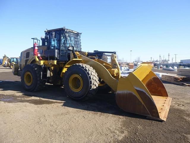 Image of Caterpillar 966M equipment image 1