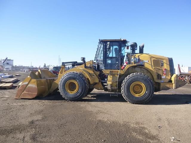 Image of Caterpillar 966M equipment image 4