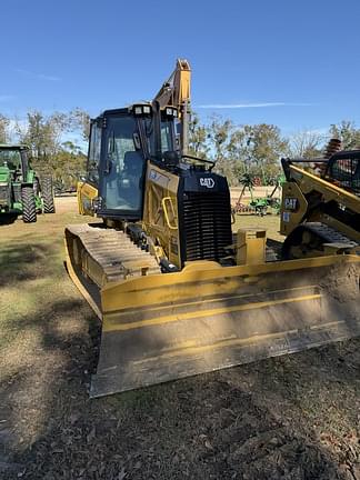 Image of Caterpillar D1 equipment image 2