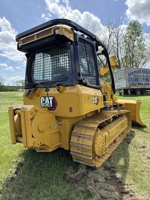 Image of Caterpillar D2 equipment image 4