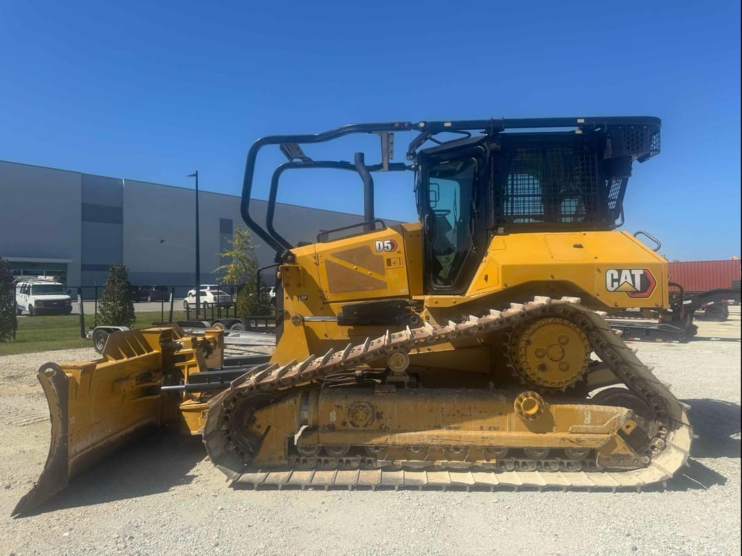 Image of Caterpillar D5 LGP Primary image