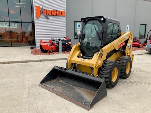 Image of Caterpillar 236D3 equipment image 2