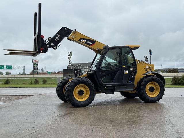 Image of Caterpillar TH408D equipment image 1