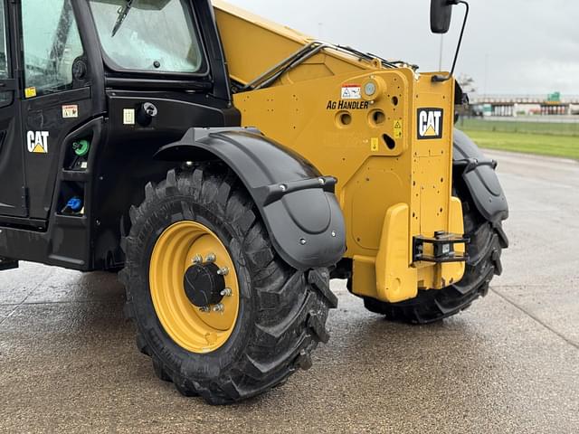 Image of Caterpillar TH408D equipment image 4