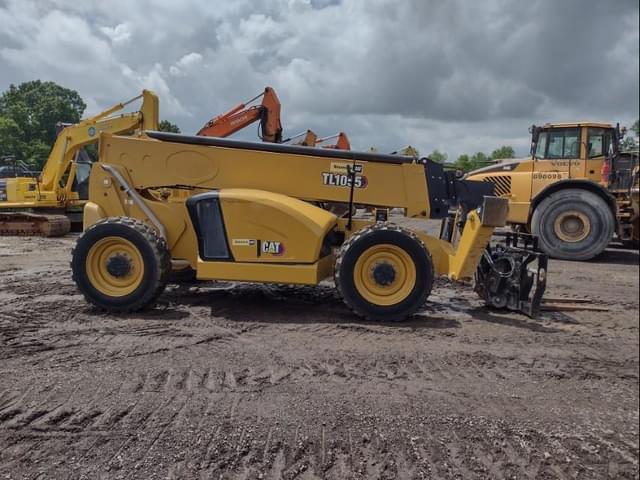Image of Caterpillar TL1055 equipment image 2