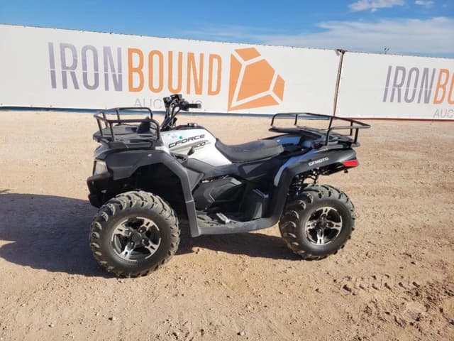 Image of CFMoto CForce 600 equipment image 1