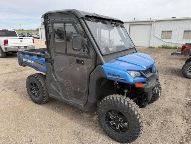 Image of CFMoto UForce 1000 equipment image 1