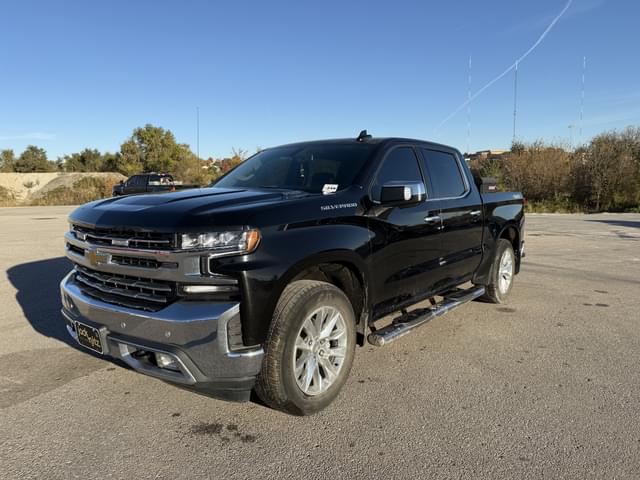 Image of Chevrolet 1500 equipment image 3