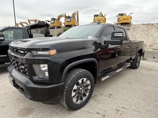 Image of Chevrolet 2500 equipment image 2