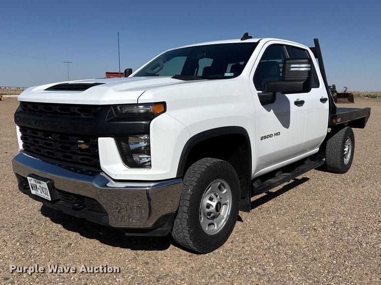 2021 Chevrolet 2500HD Equipment Image0