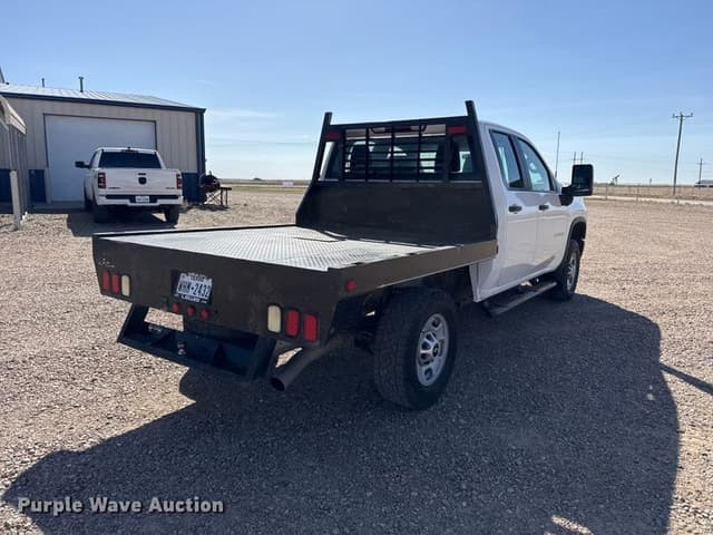 Image of Chevrolet 2500HD equipment image 4
