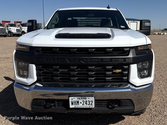 Image of Chevrolet 2500HD equipment image 1