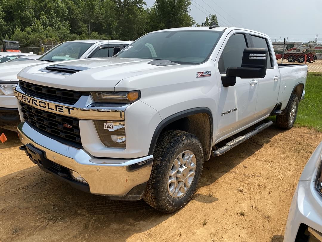 Image of Chevrolet 2500HD Primary image