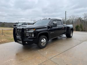 2021 Chevrolet 3500HD Image
