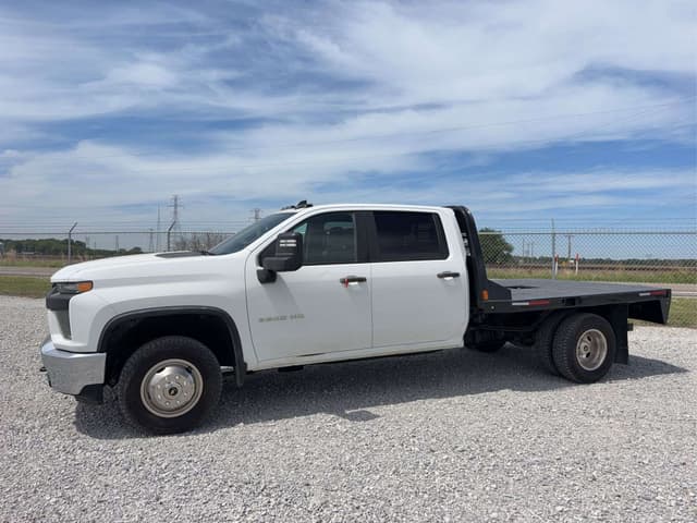 Image of Chevrolet 3500HD equipment image 2