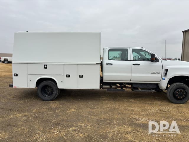 Image of Chevrolet 5500HD equipment image 4