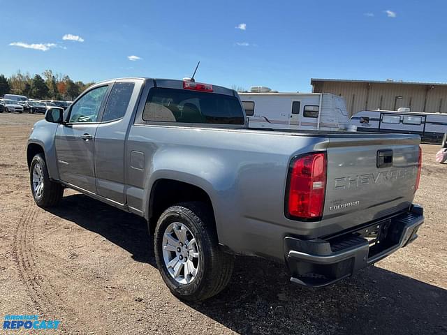 Image of Chevrolet Colorado equipment image 2