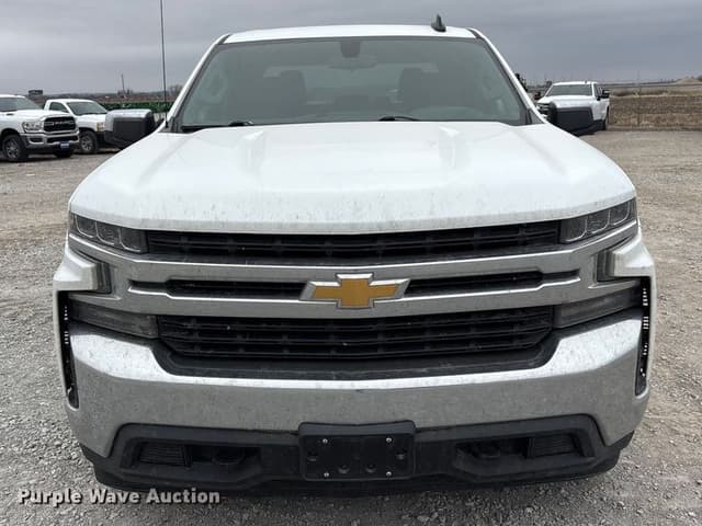 Image of Chevrolet 1500 equipment image 1