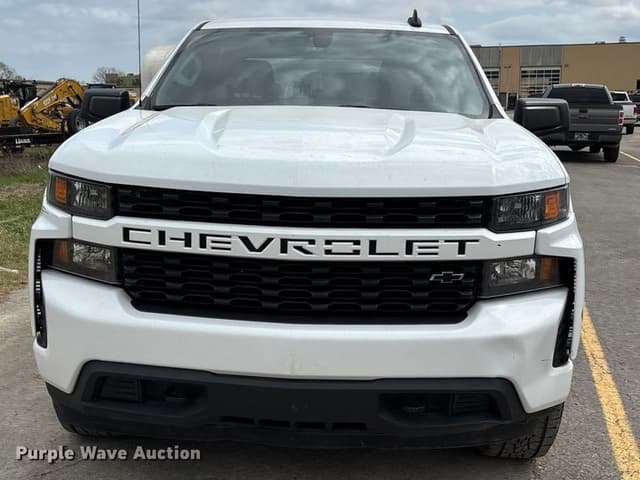 Image of Chevrolet 1500 equipment image 1