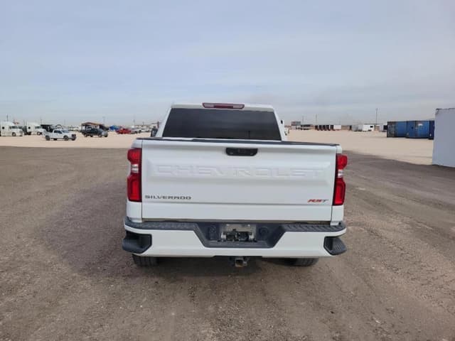 Image of Chevrolet 1500 equipment image 3