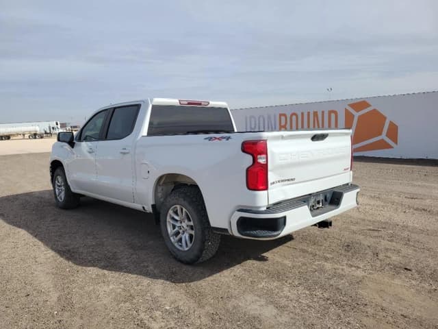 Image of Chevrolet 1500 equipment image 2