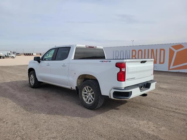 Image of Chevrolet 1500 equipment image 2