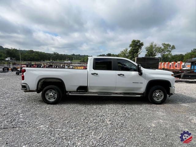 Image of Chevrolet 2500HD equipment image 4