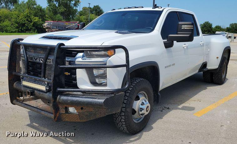 Image of Chevrolet 3500HD Primary image