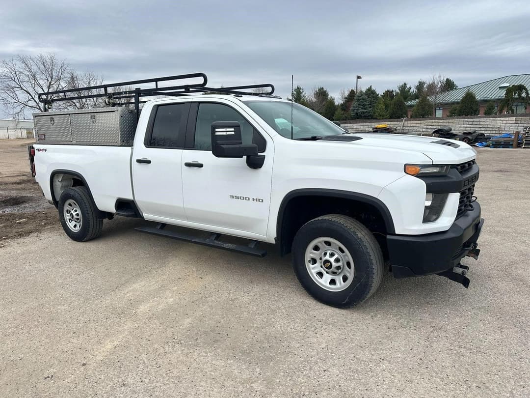 Image of Chevrolet 3500HD Primary image