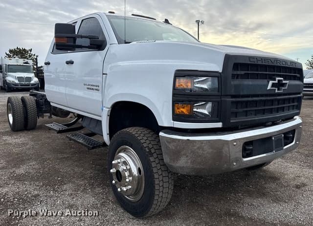 Image of Chevrolet 5500HD equipment image 2