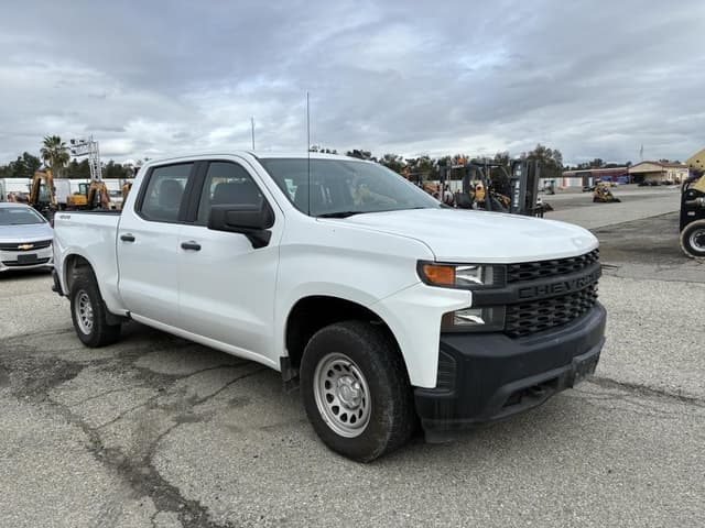 Image of Chevrolet Silverado equipment image 1