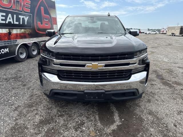 Image of Chevrolet Silverado equipment image 4