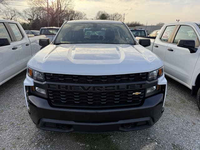 Image of Chevrolet Silverado equipment image 4