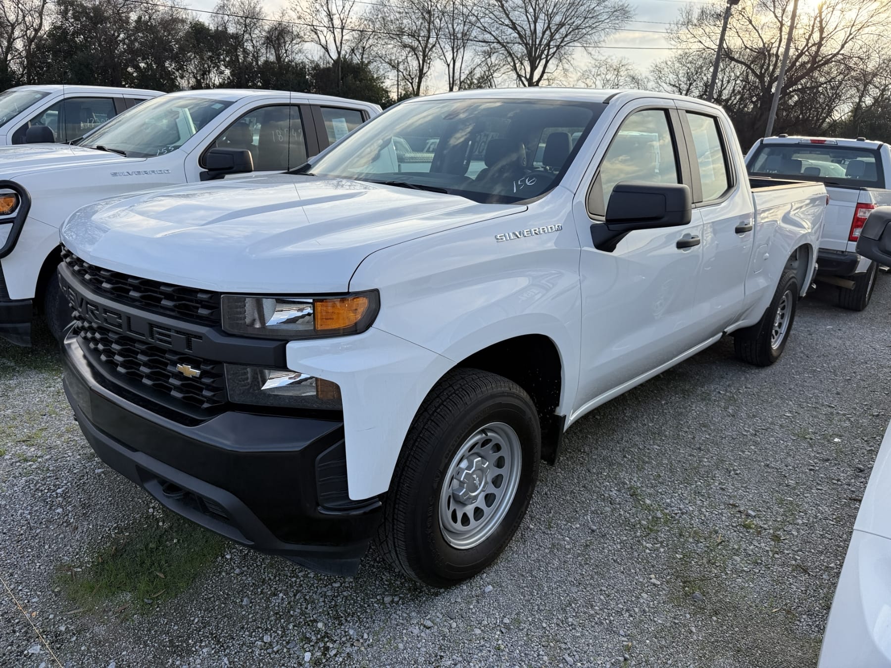 2021 Chevrolet Silverado Equipment Image0