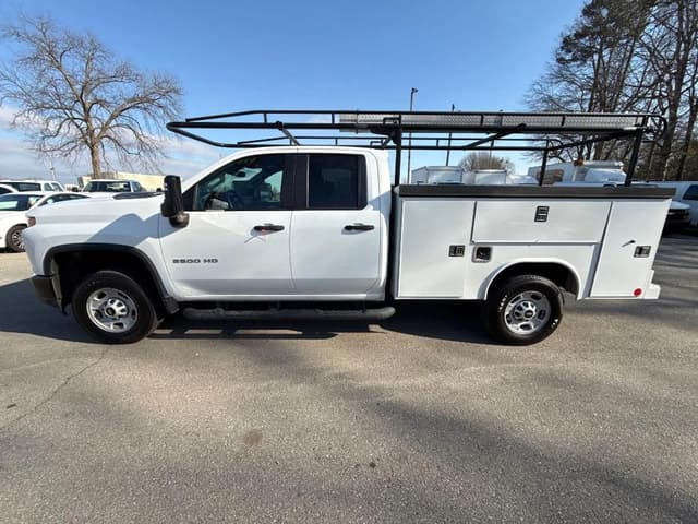 Image of Chevrolet Silverado equipment image 1