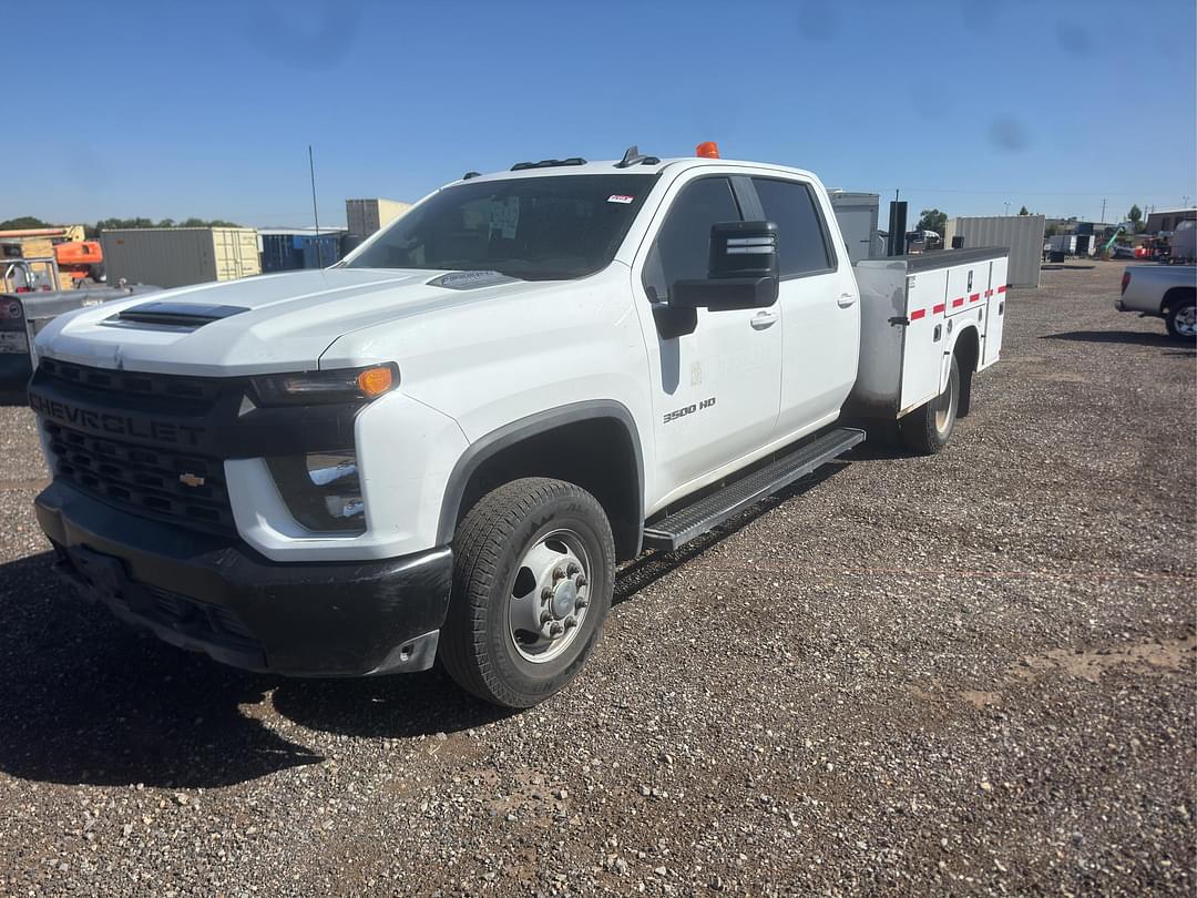 Image of Chevrolet 3500HD Primary image