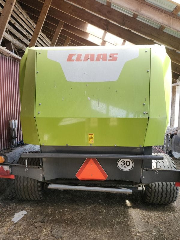 2021 CLAAS Rollant 520 Equipment Image0