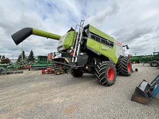 Image of CLAAS Lexion 6900 equipment image 4