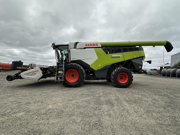 Image of CLAAS Lexion 6900 equipment image 1