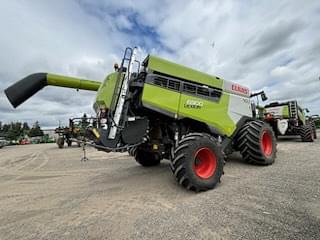 Image of CLAAS Lexion 6900 equipment image 4